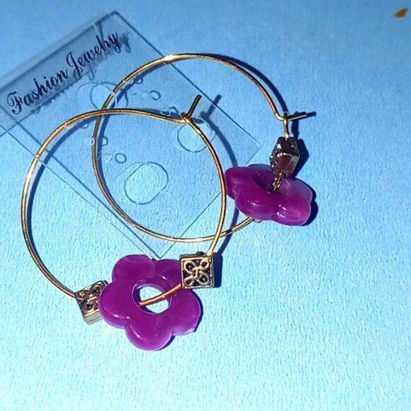 Handmade earrings - Picture 1 of 2